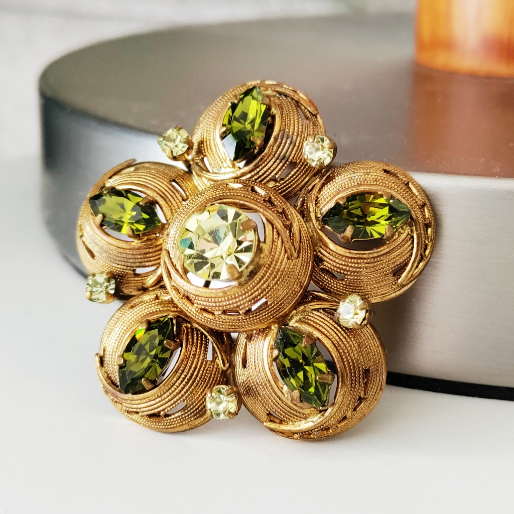 Vintage Made In Austria Signed Brooch Green Crystals